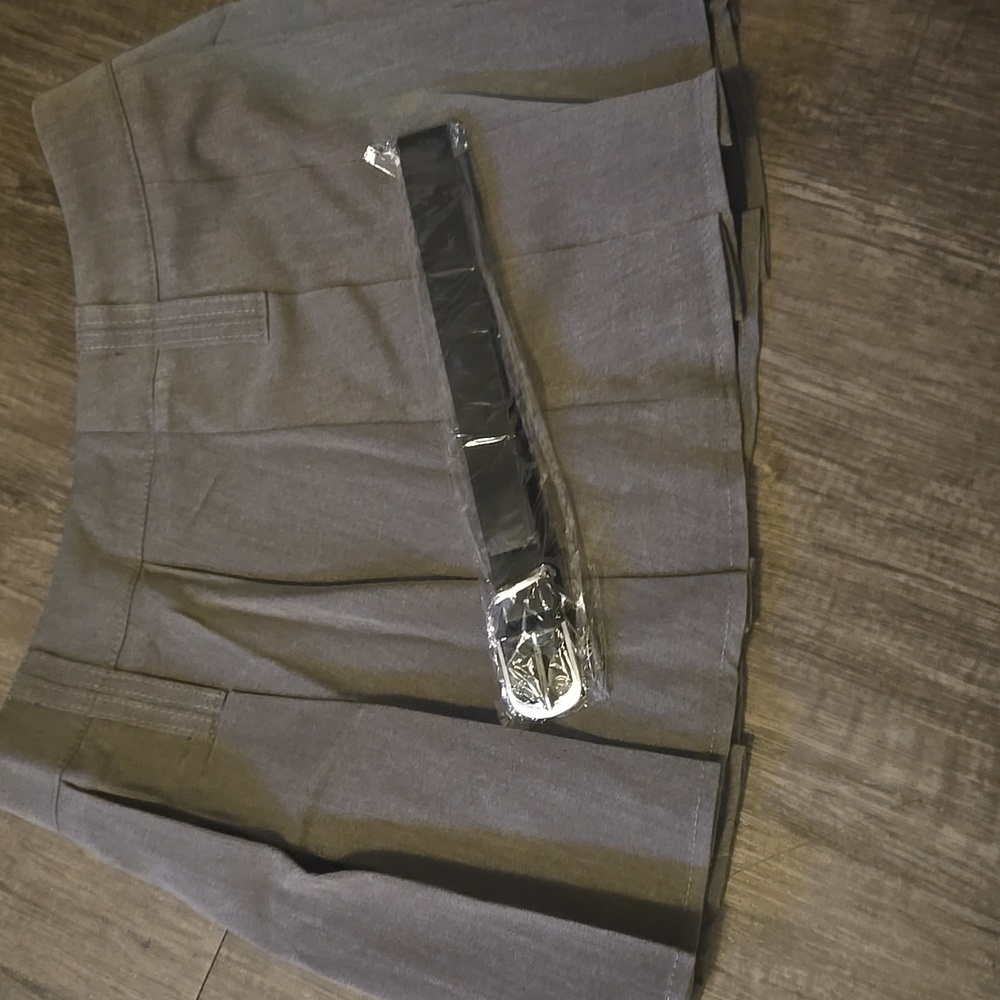 SHEIN Charcoal Mini Skirt with Sleek Black Belt
